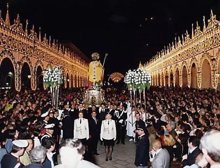 Maison Nicolai_ Centro Città, Area Molto Fornita!!